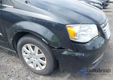 2016 Chrysler Town & Country Touring из США, поврежденный, VIN 2C4RC1BG5GR190327